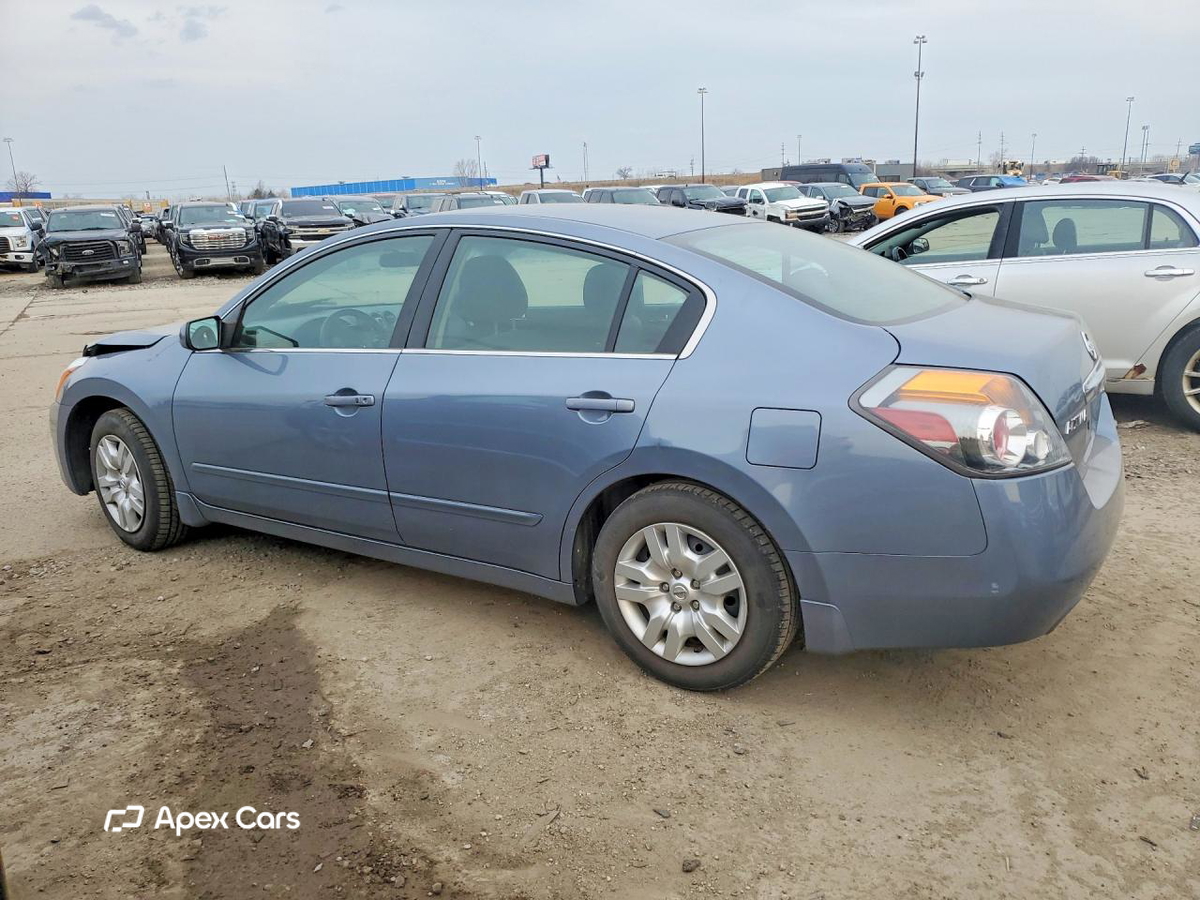 Nissan Altima 2012