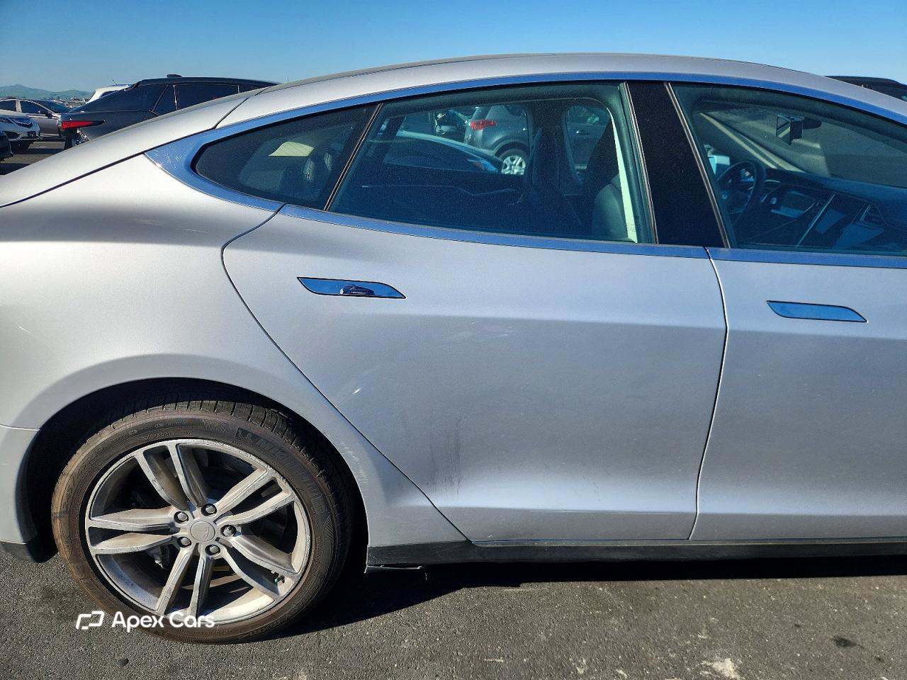 Tesla Model S 2013