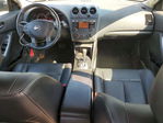 Nissan Altima 2011