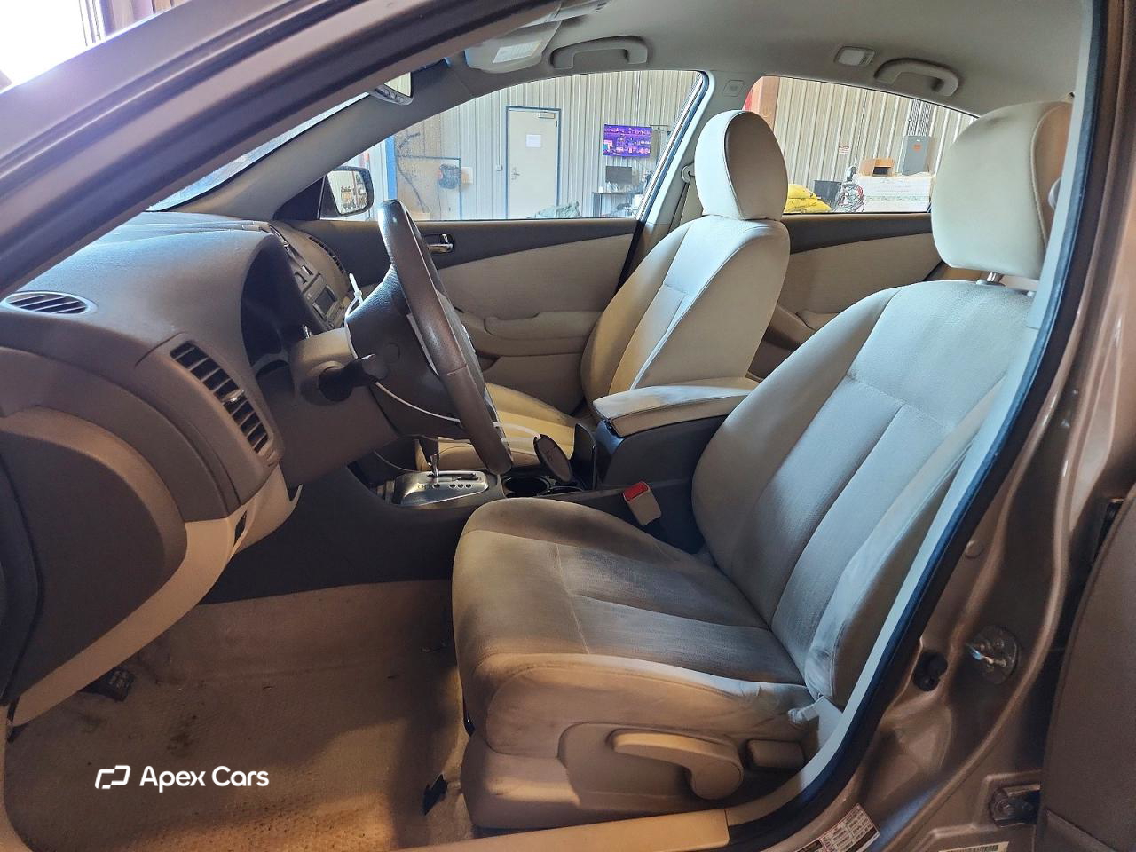 Nissan Altima 2012