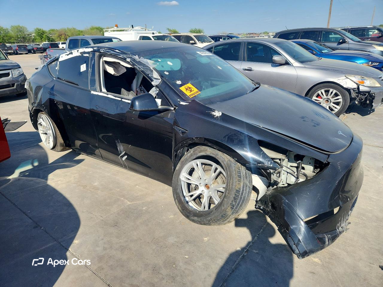 Tesla Model Y 2024