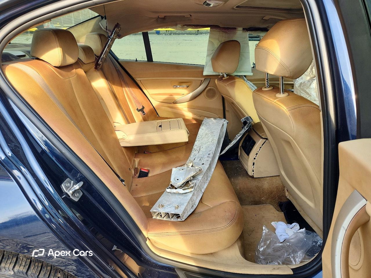 BMW Series 3 2016