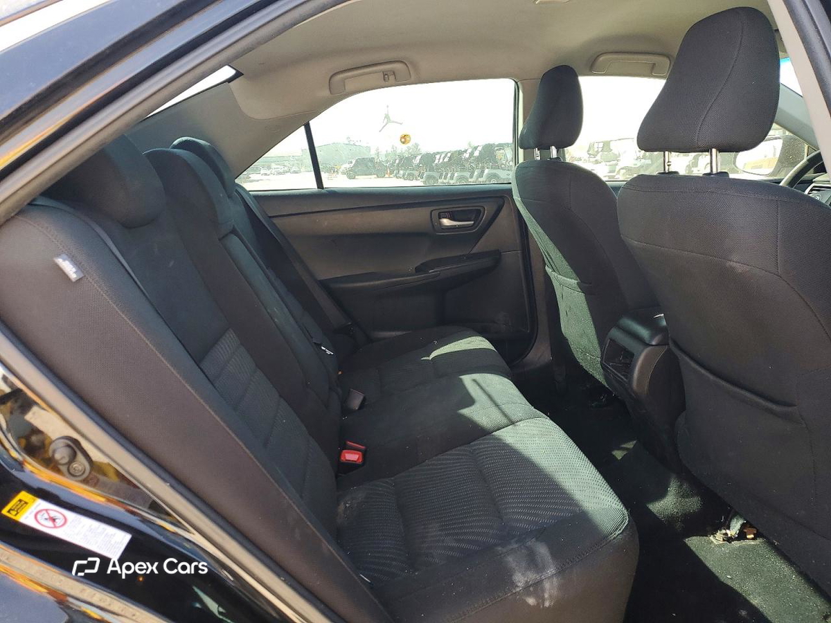 Toyota Camry 2017
