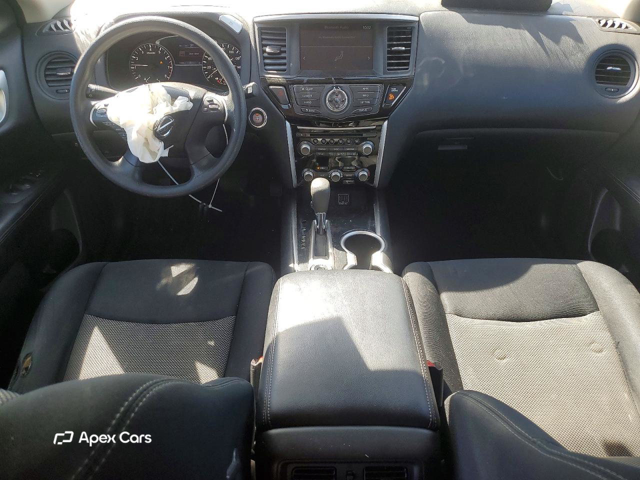 Nissan Pathfinder 2018