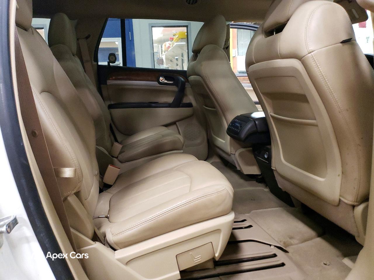 Buick Enclave 2011