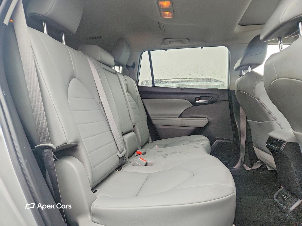 Toyota Highlander 2020