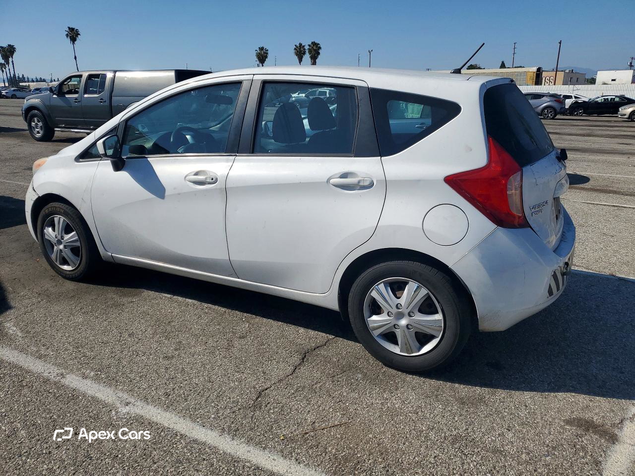 Nissan Versa 2016