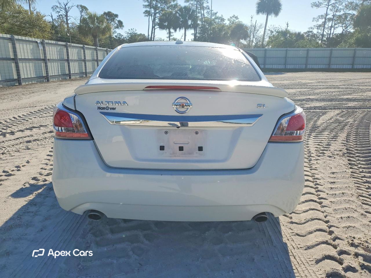 Nissan Altima 2015