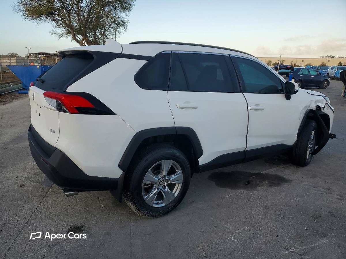 Toyota RAV 4 2024