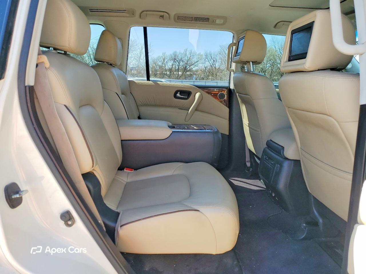 Nissan Armada 2017