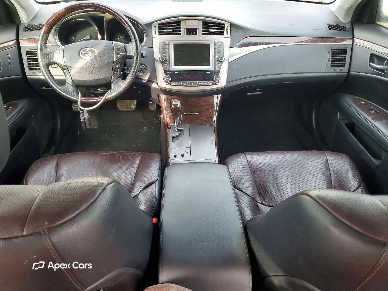 Toyota Avalon 2011