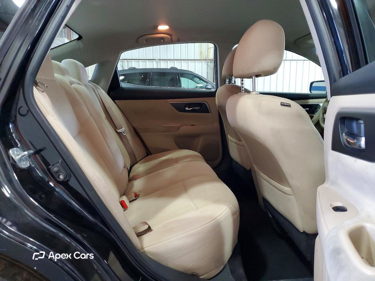 Nissan Altima 2015
