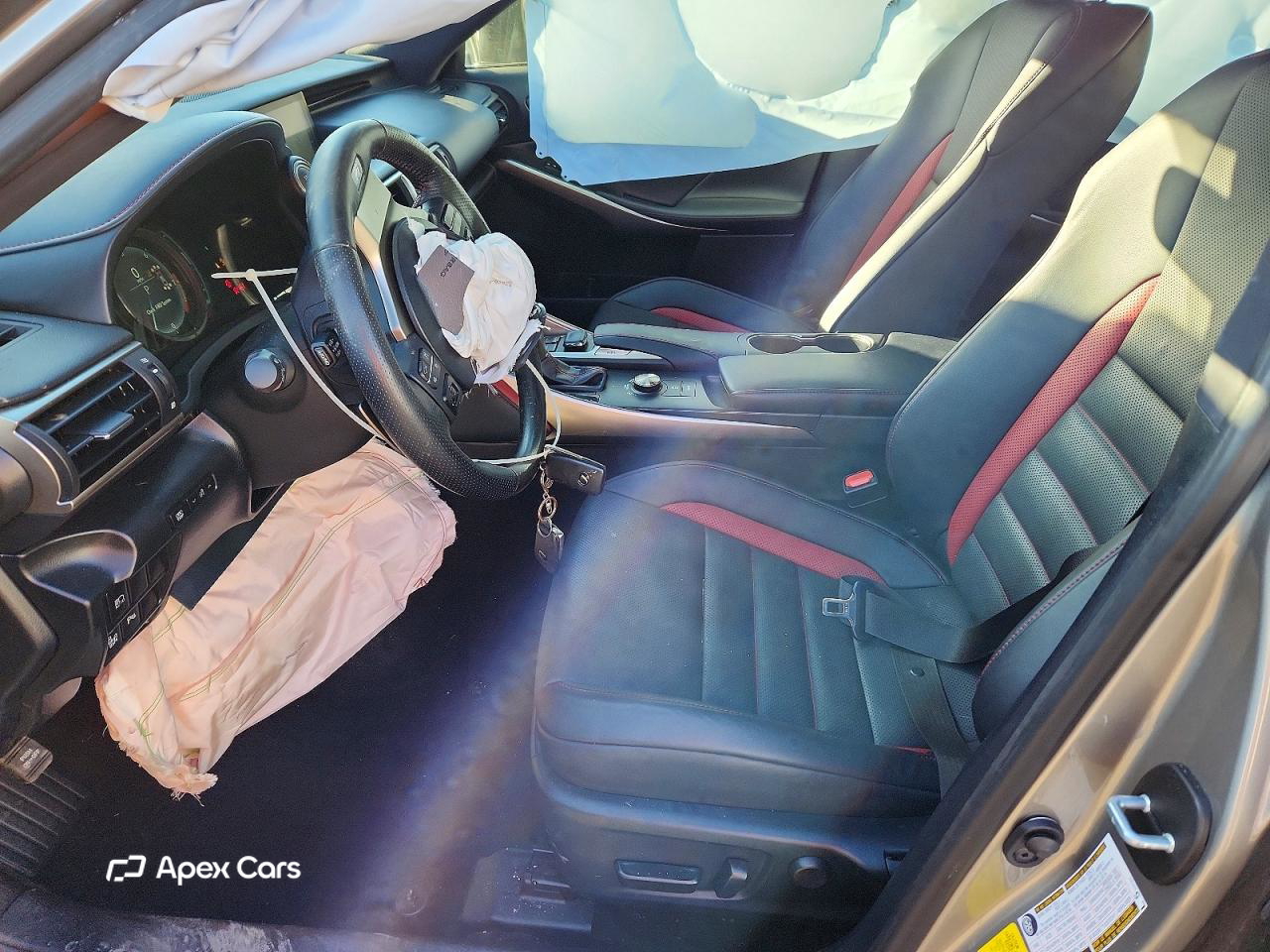 Lexus IS 2019