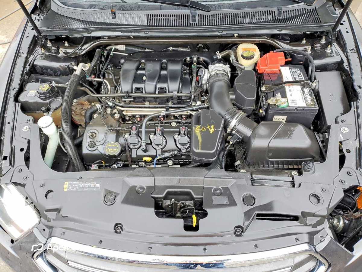 Ford Taurus 2015