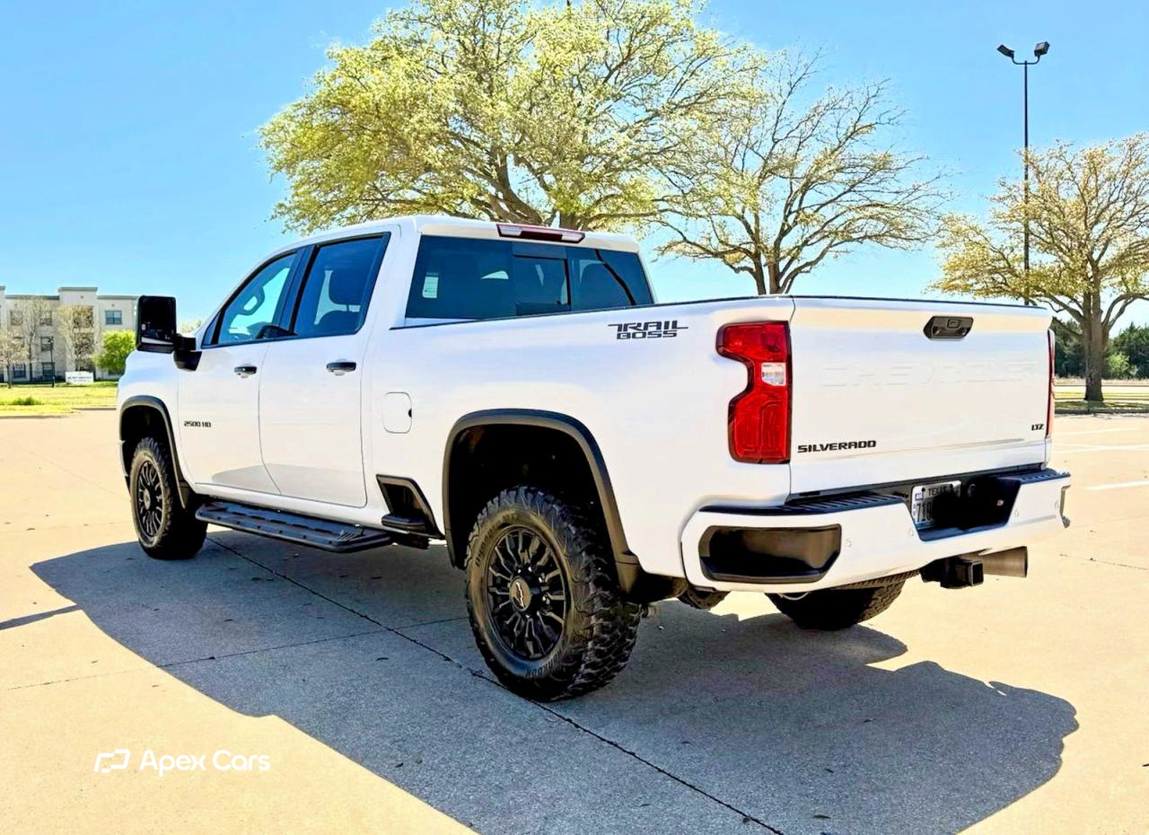 Chevrolet Silverado 2022