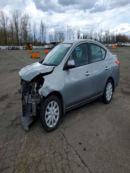 Nissan Versa 2013 - Image 1 of 12