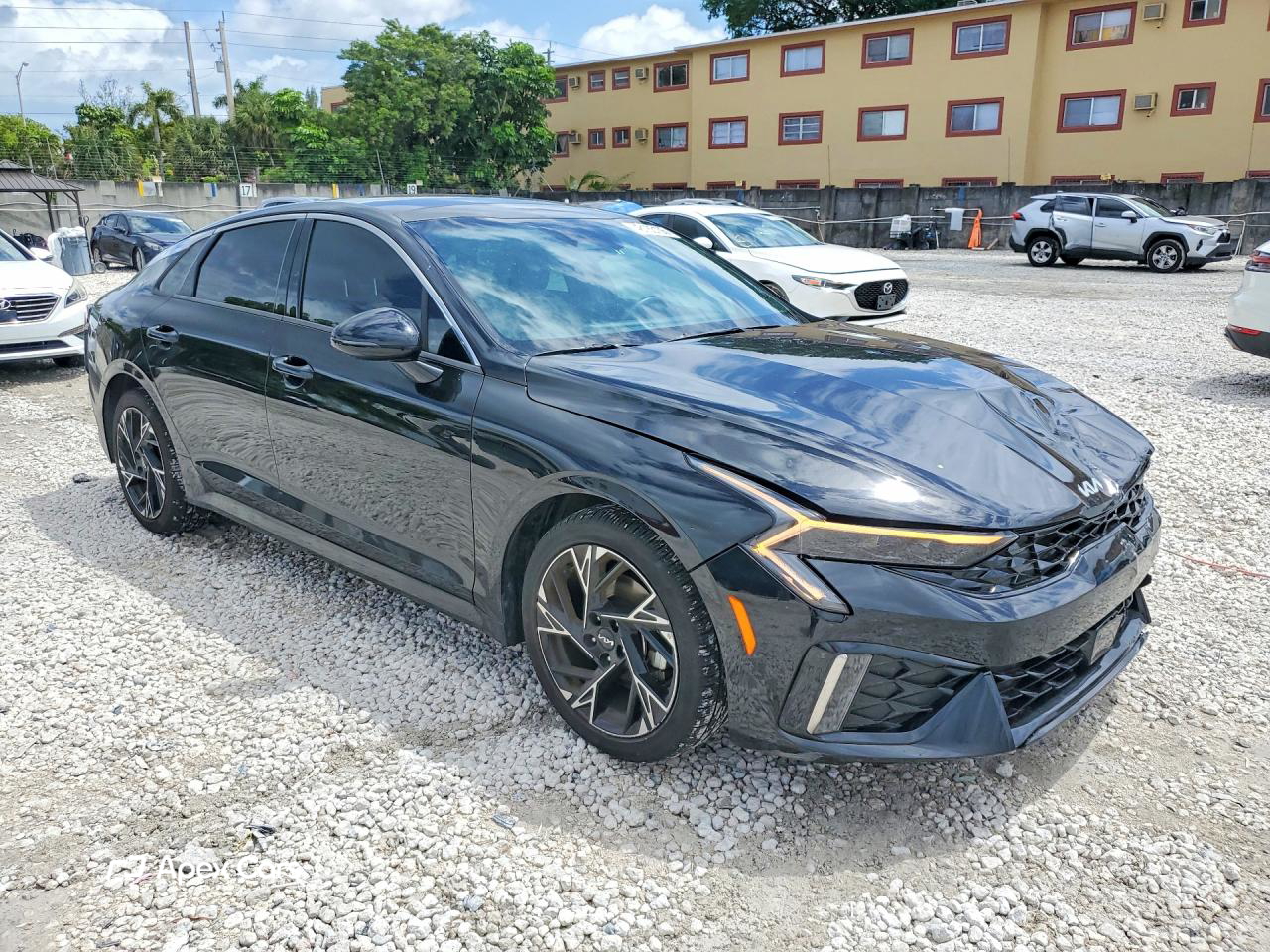 Kia K5 2025