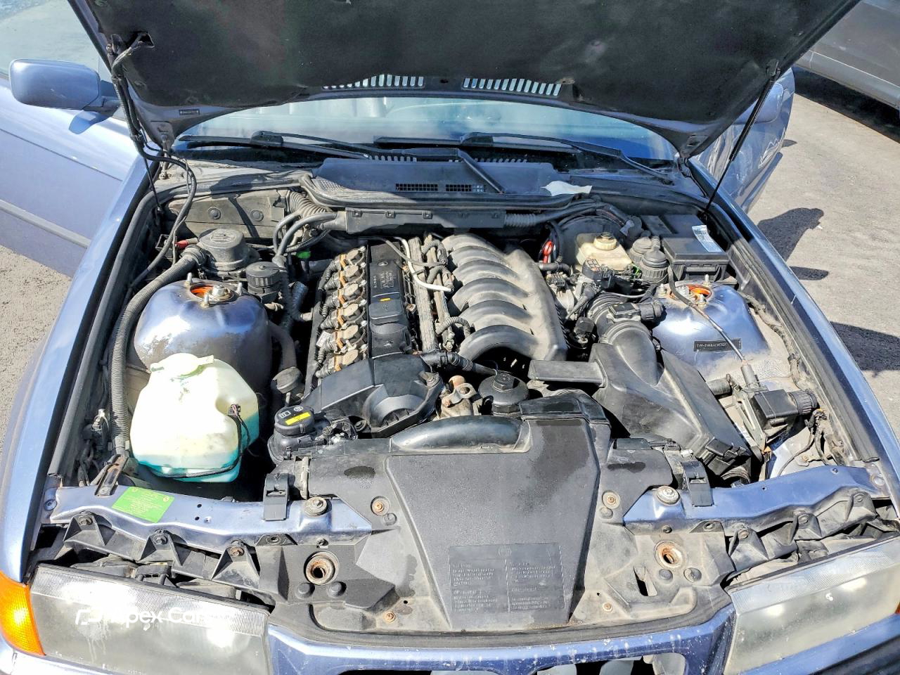 BMW Series 3 1999