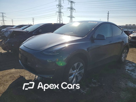 Tesla Model Y 2023 - Zdjęcie 1 z 12