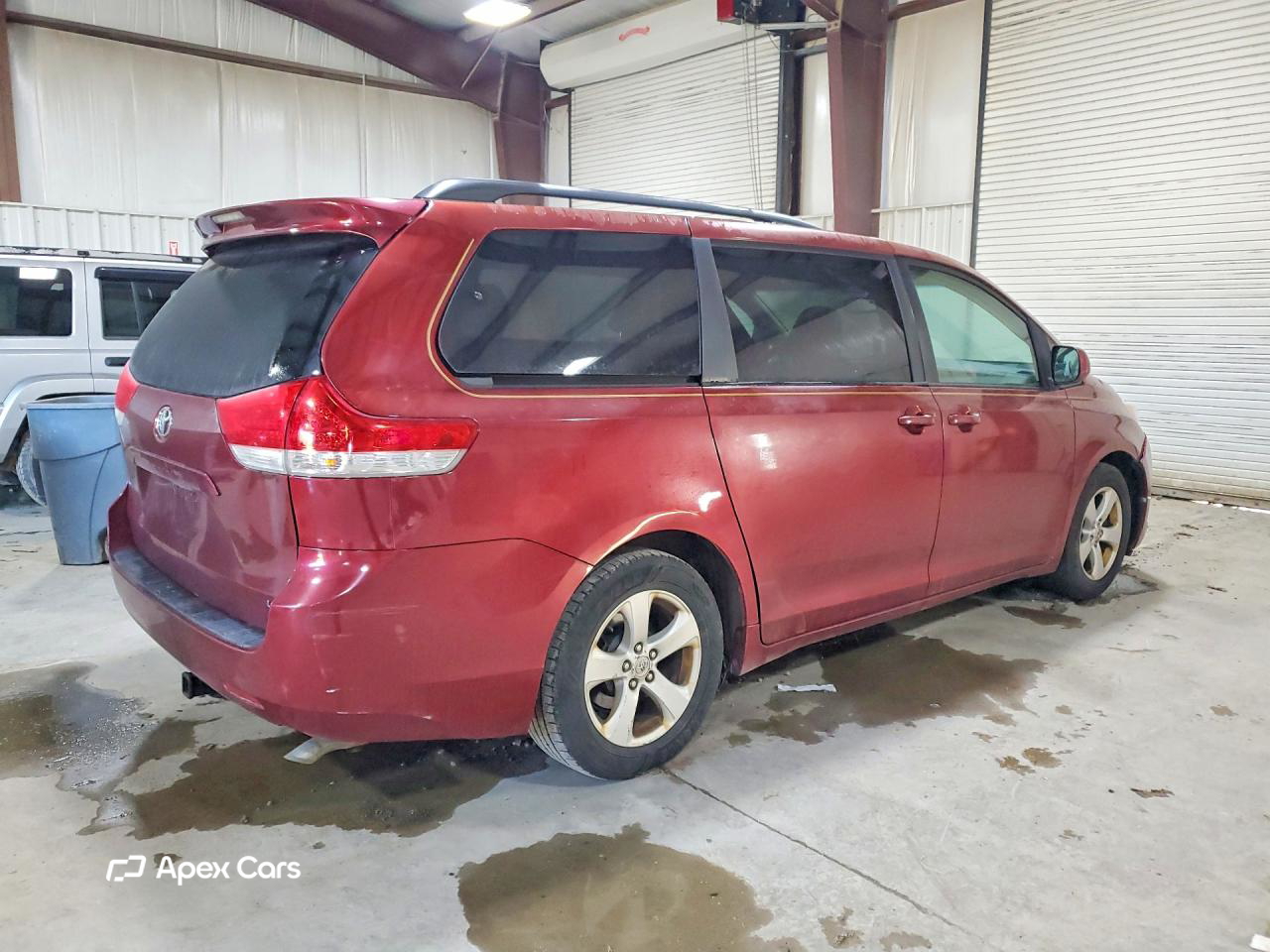 Toyota Sienna 2011