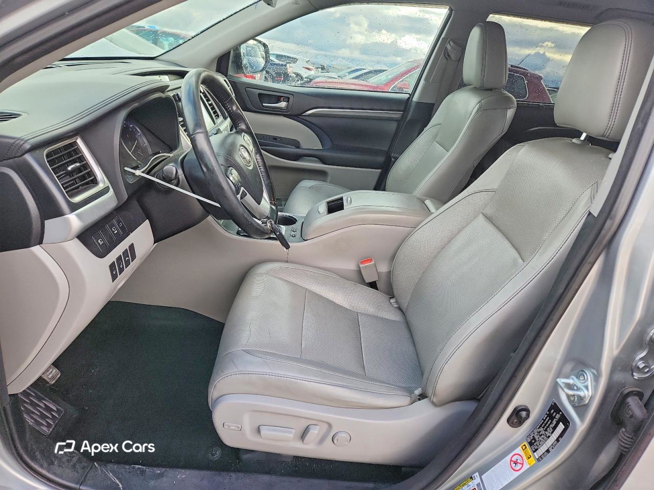 Toyota Highlander 2017