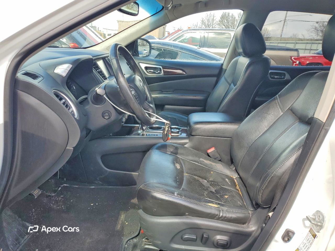 Nissan Pathfinder 2014