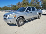 Mitsubishi Raider 2009