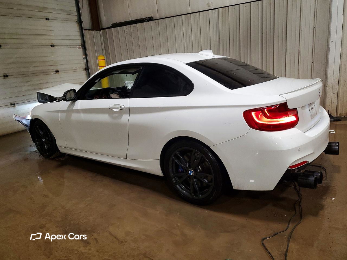 BMW M2 2016