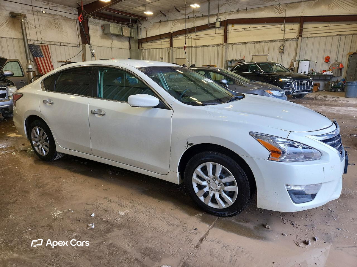 Nissan Altima 2015