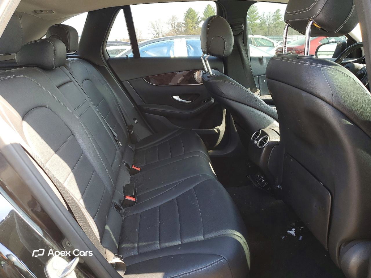 Mercedes-Benz GLC 2016