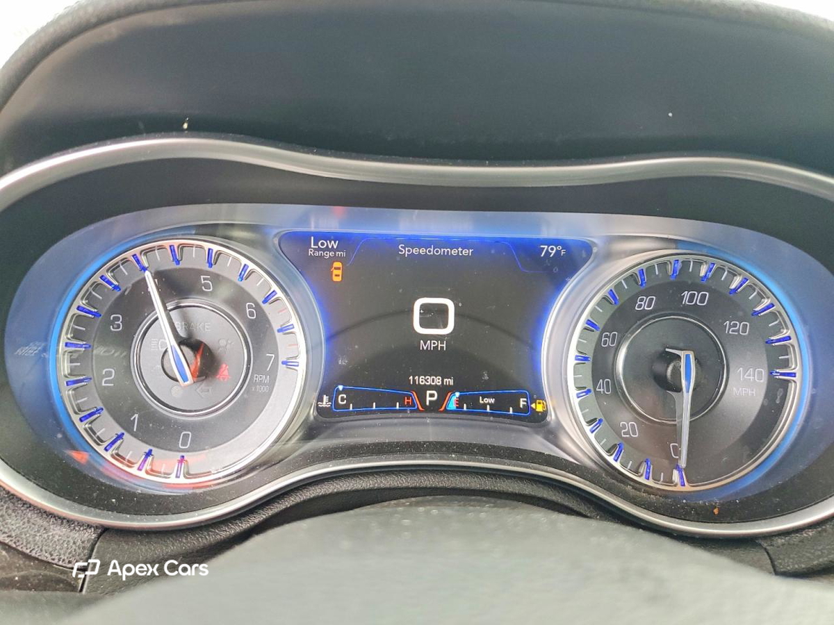 Chrysler 300 2015