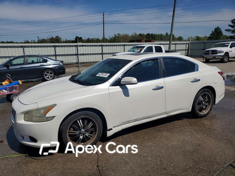 Nissan Maxima 2010 - Image 1 of 12