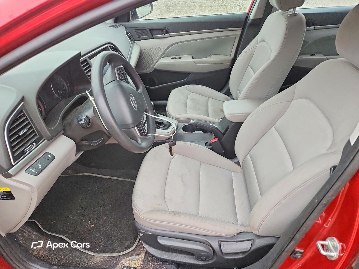 Hyundai Elantra 2018