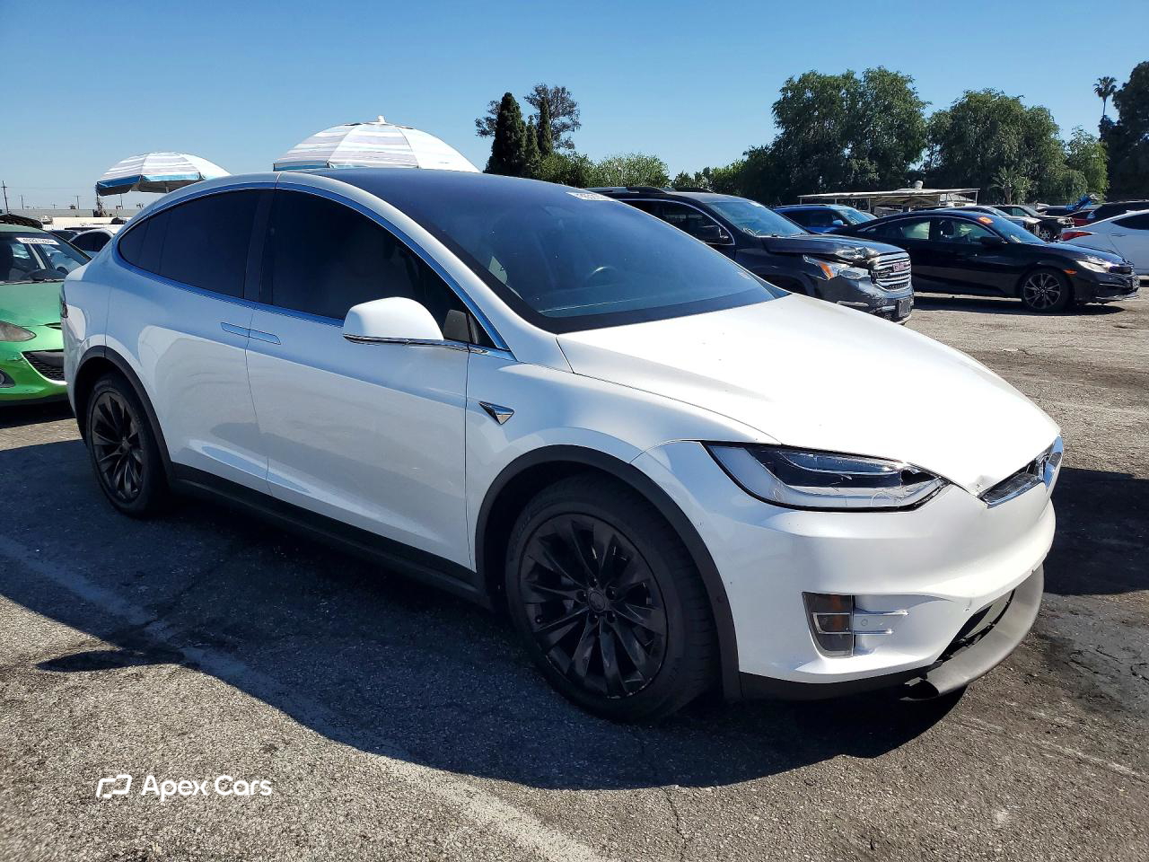 Tesla Model X 2020