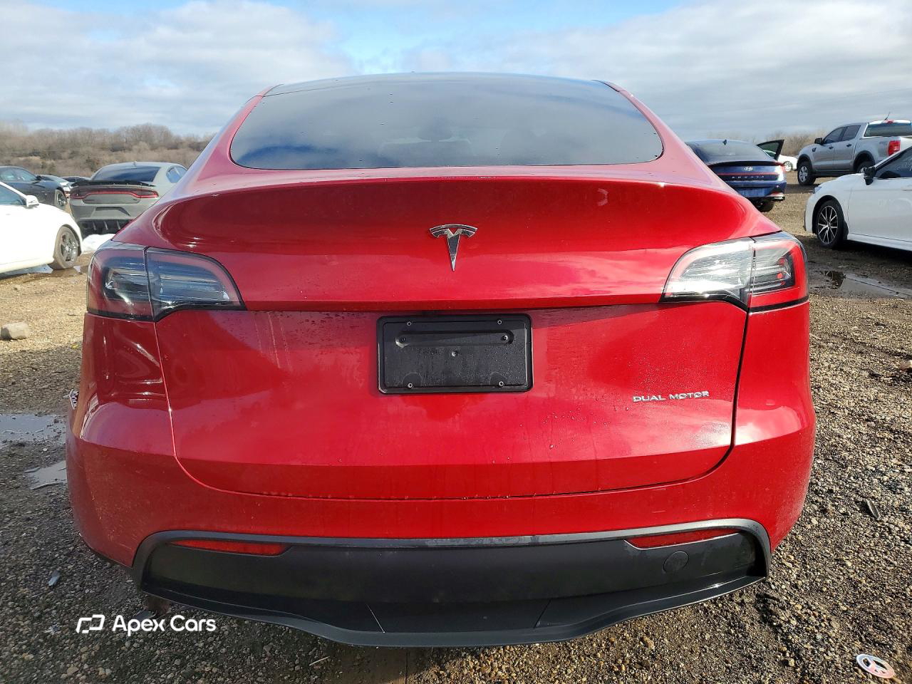Tesla Model Y 2023