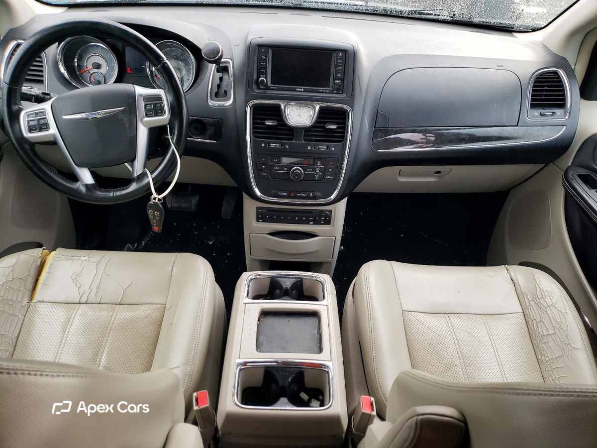 Chrysler Voyager 2012