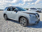 Nissan Pathfinder 2025