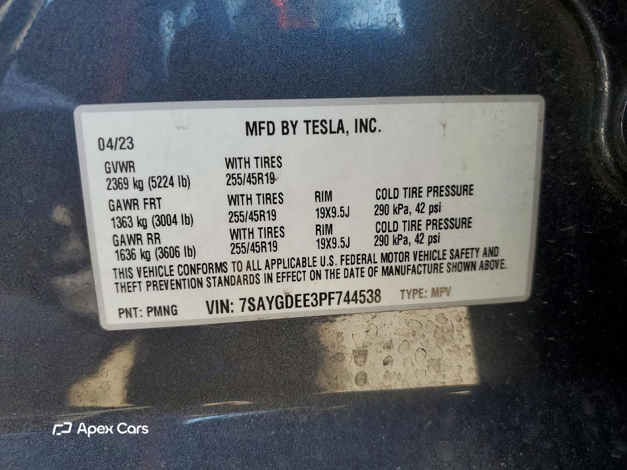 Tesla Model Y 2023