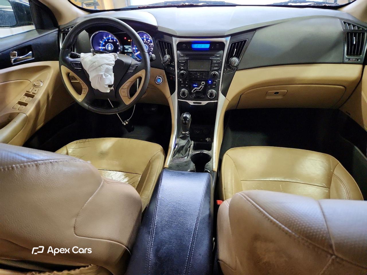 Hyundai Sonata 2013