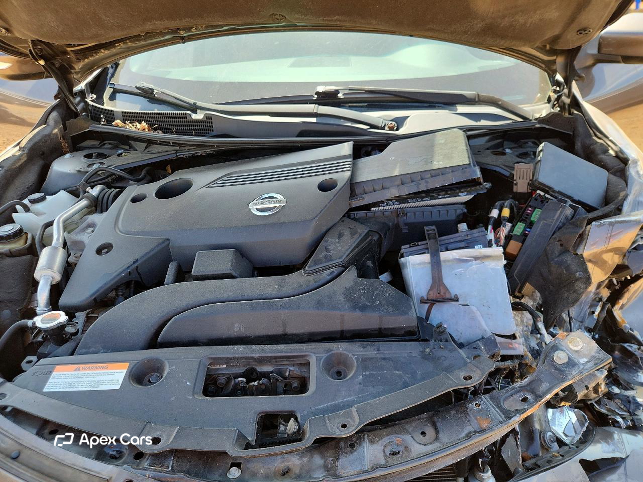 Nissan Altima 2015