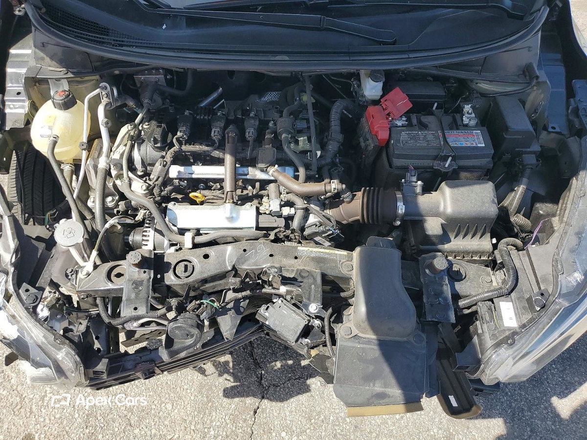 Nissan Versa 2025