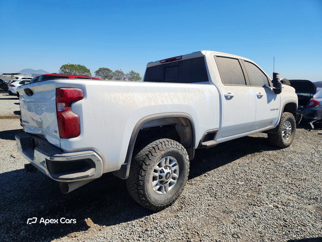Chevrolet Silverado 2025