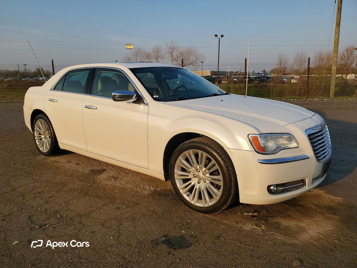 Chrysler 300 2011