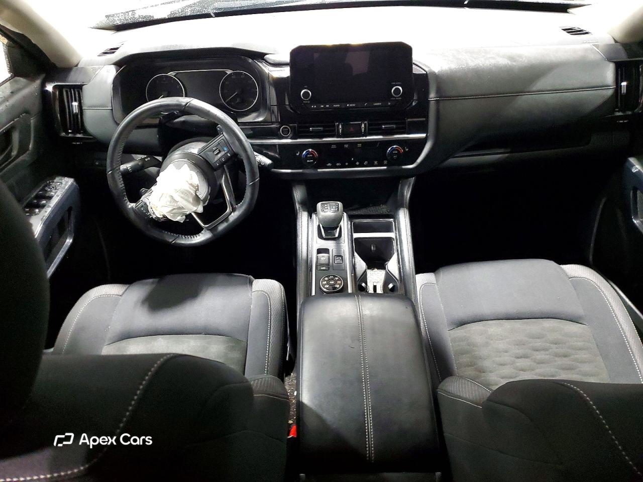 Nissan Pathfinder 2024