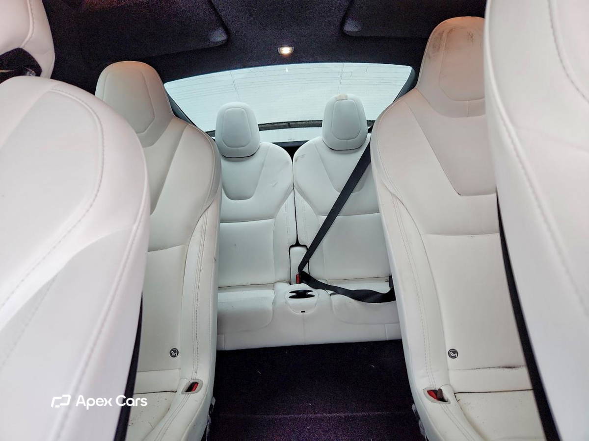 Tesla Model X 2020