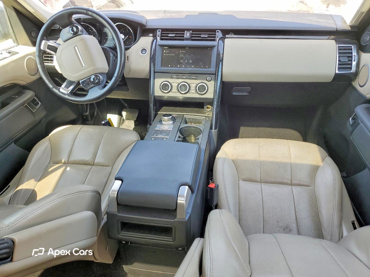 Land Rover Discovery 2020