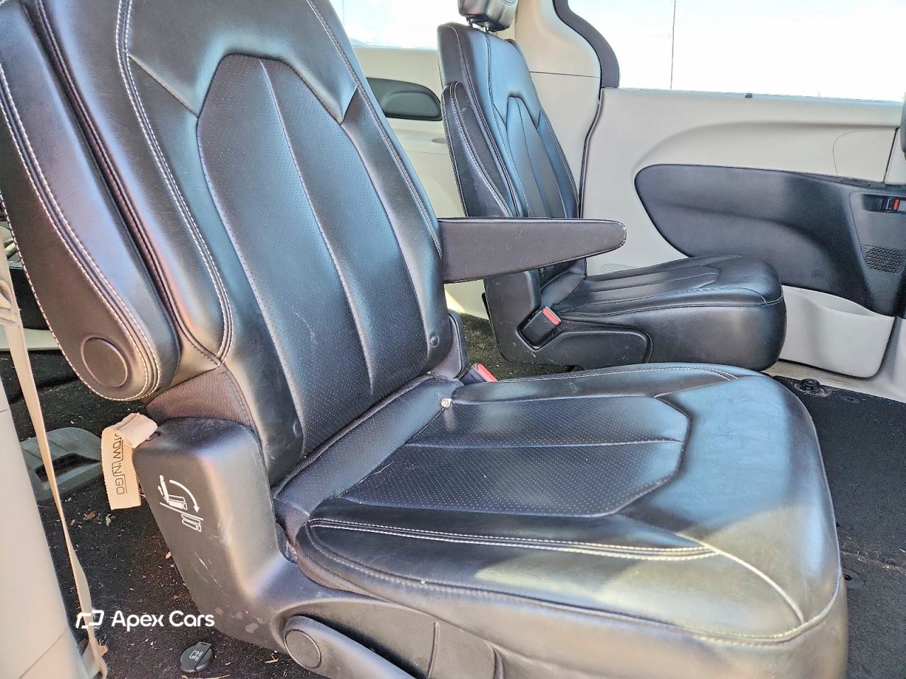 Chrysler Voyager 2021