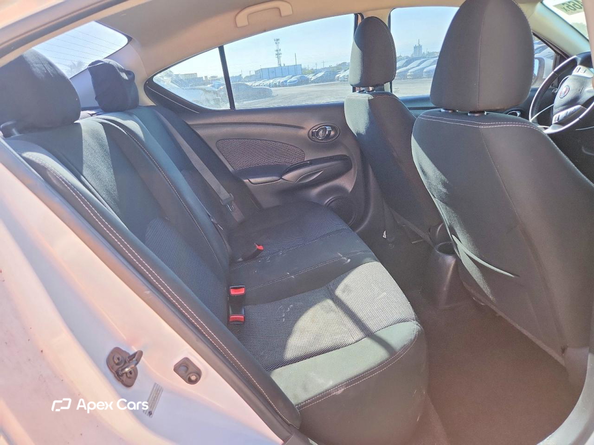 Nissan Versa 2017