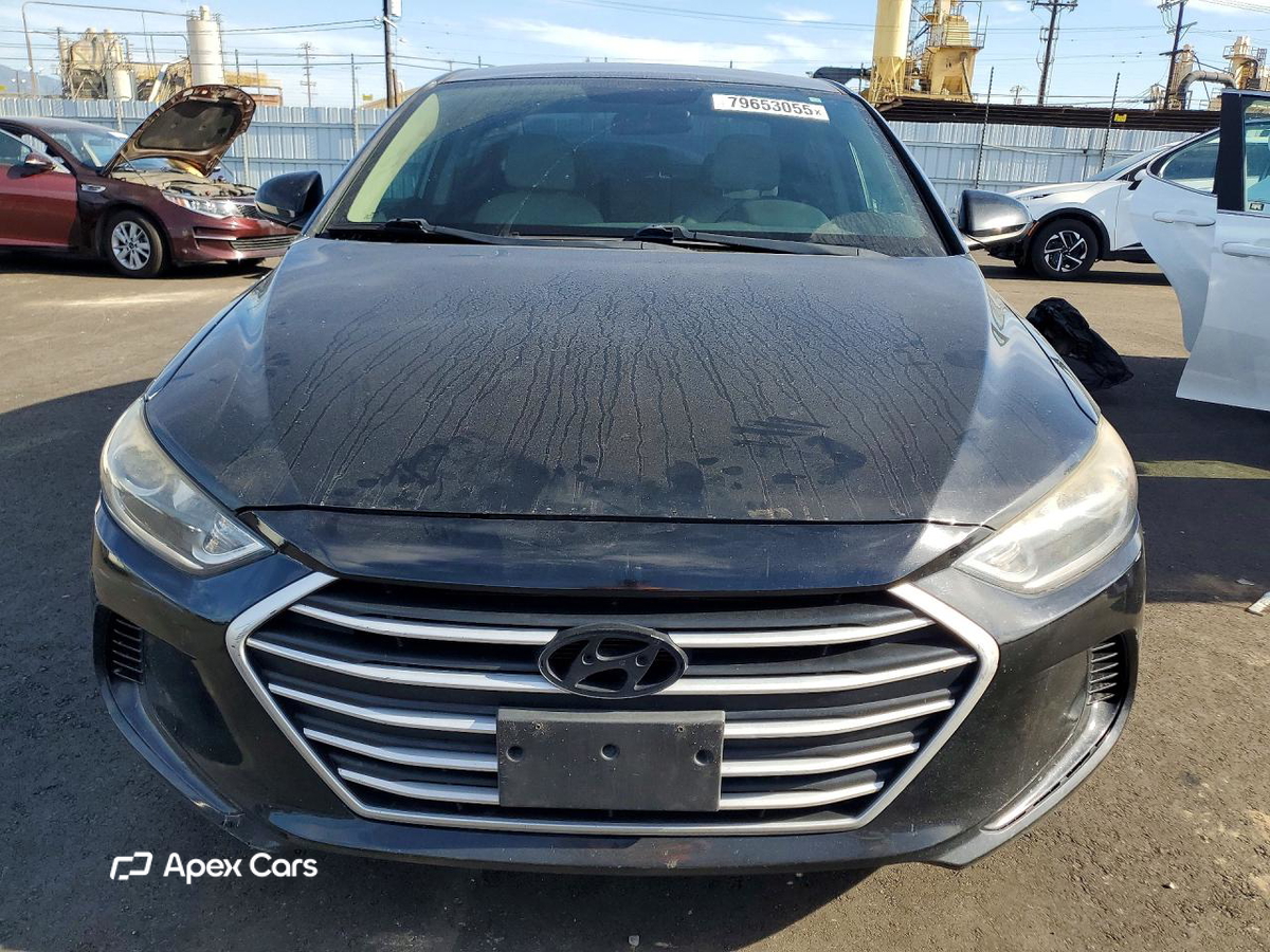 Hyundai Elantra 2018