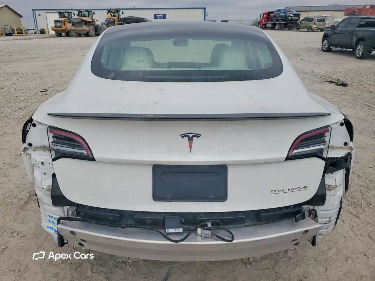 Tesla Model 3 2019